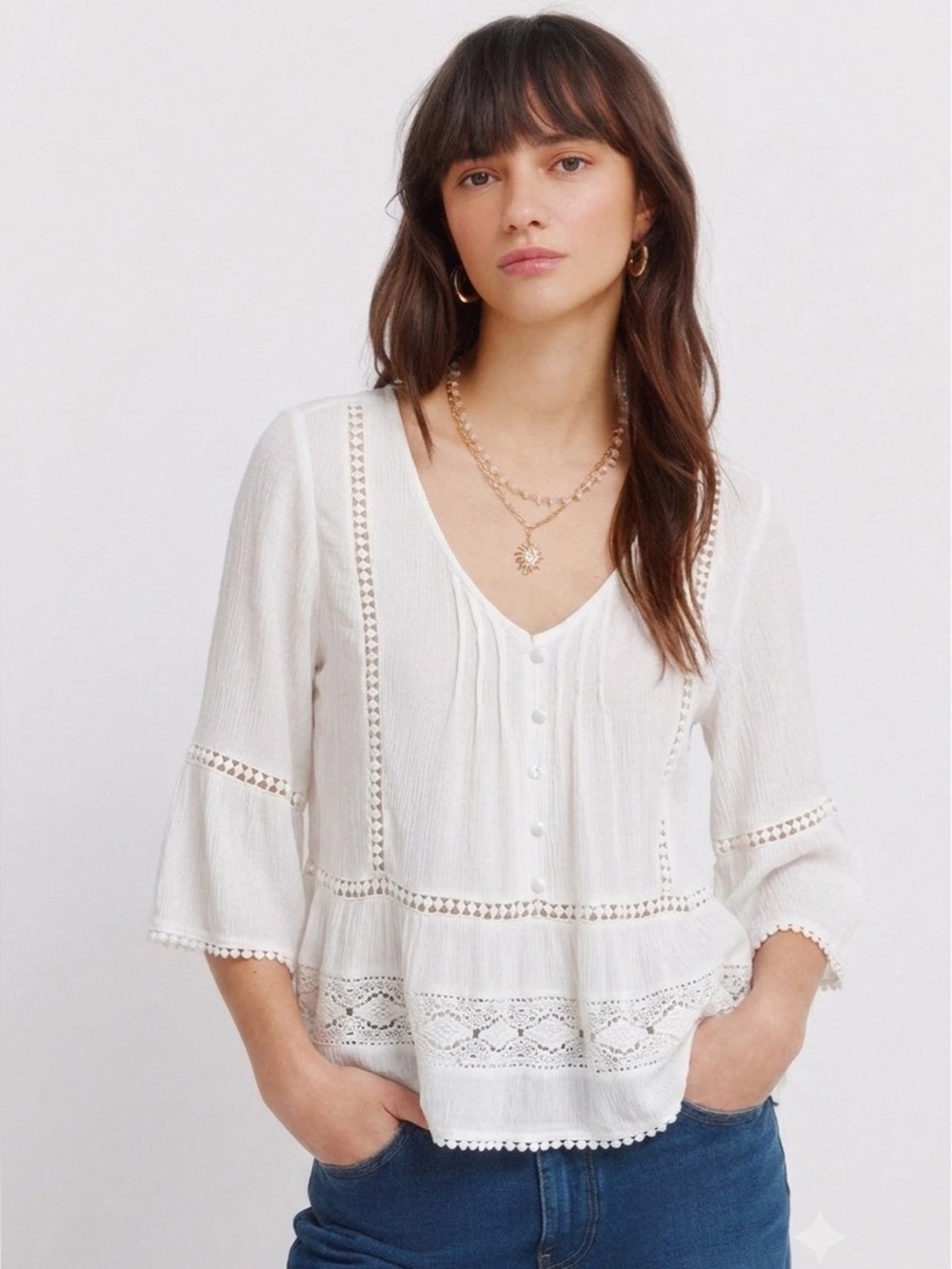 Aeropostale White Peasant Blouse with Lace Trim, Size Medium